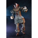 Pennywise (Ultimate) par Neca - figurine Welcome To Derry de 17 cm