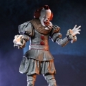 Pennywise (Ultimate) par Neca - figurine Welcome To Derry de 17 cm