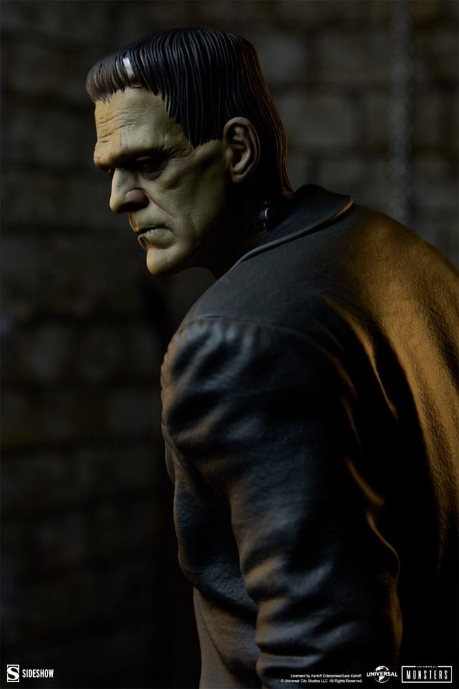 Frankenstein Premium Format by Sideshow Collectibles Collector Edition - Frankenstein 1/4 scale statue