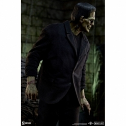 Frankenstein Premium Format van Sideshow Collectibles Mixed Media Edition - Frankenstein 1/4 schaal standbeeld