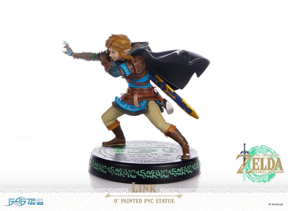 Link (The Hero Of Time) par First 4 Figures F4F - figurine The Legend of Zelda: Tears of the Kingdom de 18 cm