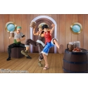 The Straw Hat Crew Party Set SH Figuarts par Bandai Tamashii Nations - accessoire One Piece de 15 cm