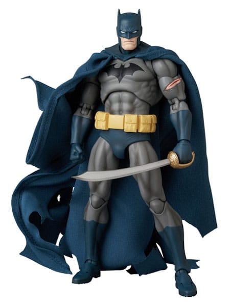 Batman (Damage) MAFEX by Medicom - Batman Hush 16 cm action figure