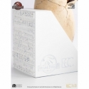 White Queen Hatching Egg par Elite Creature Collectibles - figurine 1/1 Jurassic Park 3 de 13 cm