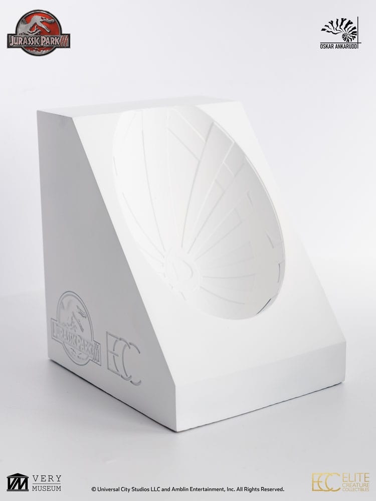 White Queen Hatching Egg par Elite Creature Collectibles - figurine 1/1 Jurassic Park 3 de 13 cm
