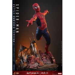 Spider-Man (Battle Damaged) par Hot Toys - figurine 1/6 de 30 cm - MMS859