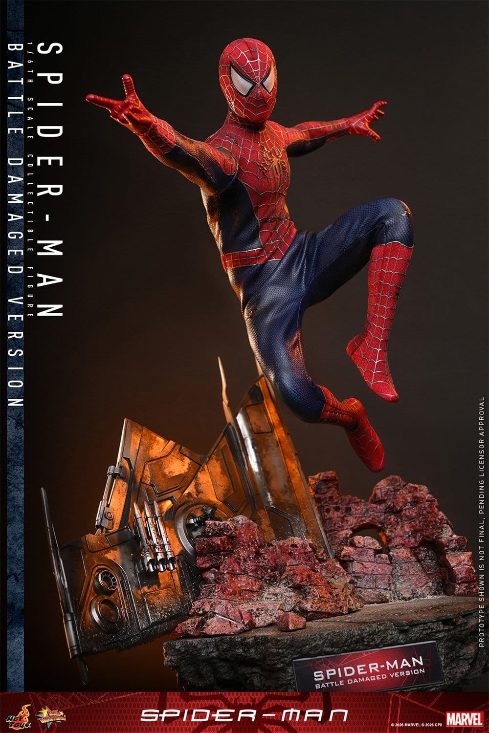 Spider-Man (Battle Damaged) by Hot Toys - MMS859 - Spider-Man 1/6 scale action figure