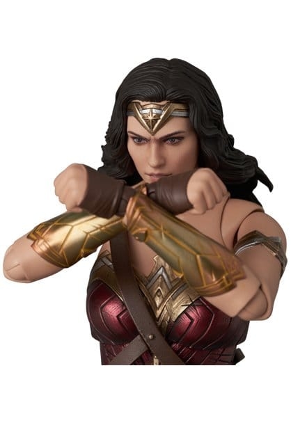 Wonder Woman MAFEX by Medicom - Zack Snyder's Justice League 15 cm action figure