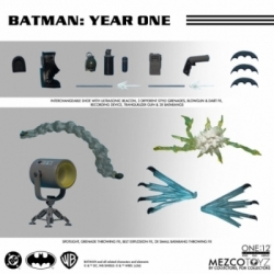 Batman One:12 van Mezco - Batman : Year One 1/12 schaal actiefiguur