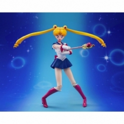 Sailor Moon SH Figuarts van Bandai Tamashii Nations Crystal Star Compact Edition - Sailor Moon 14 cm actiefiguur
