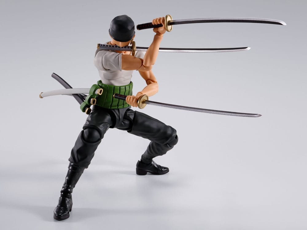 Roronoa Zoro (Romance Dawn) SH Figuarts Rerun par Bandai Tamashii Nations - figurine One Piece de 15 cm