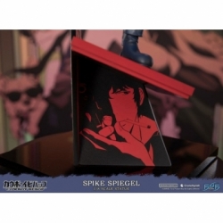 Spike Spiegel van First 4 figuren - Cowboy Bebop 1/8 schaal standbeeld