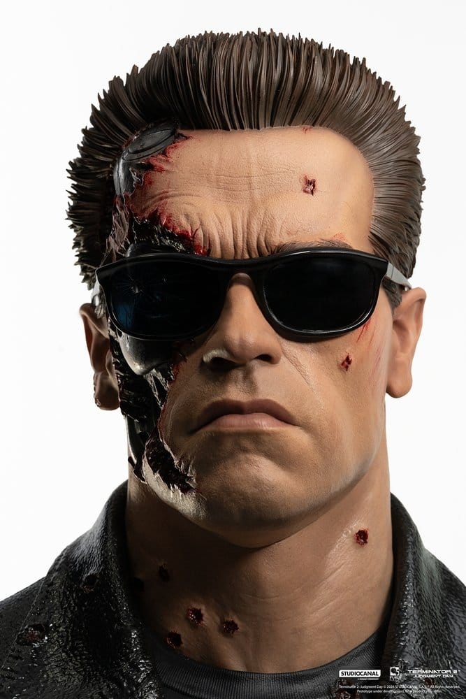 T-800 Model 101 by Pure Arts Battle Damaged - Terminator 2 1/1 scale bust