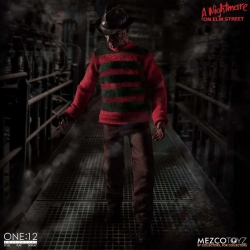 Freddy Krueger One:12 von Mezco - Nightmare On Elm Street 1/12 Maßstab Actionfigur