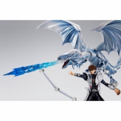 Seto Kaiba SH Figuarts par Bandai Tamashii Nations - figurine Yu-Gi-Ho! Duel Monsters de 16 cm