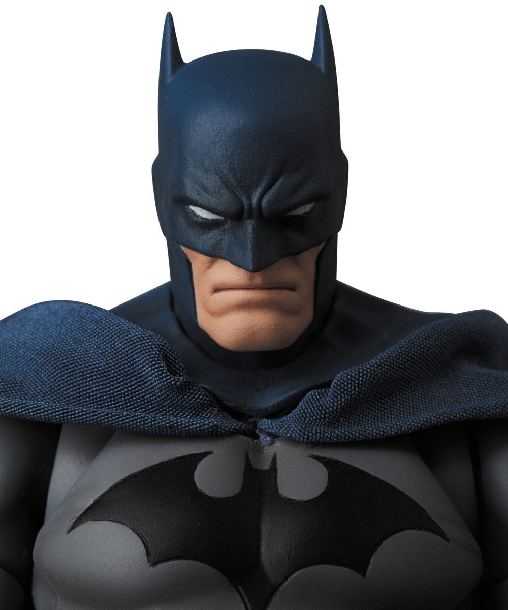 Batman MAFEX par Medicom - figurine Batman Hush de 16 cm