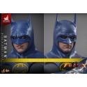 Batman (Blue and Grey Suit) by Hot Toys - MMS834 - The Flash 1/6 scale action figure