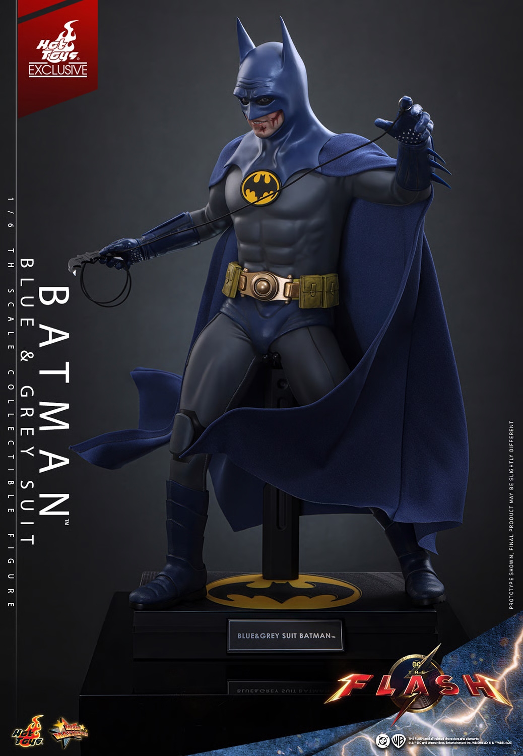 Batman (Blue and Grey Suit) par Hot Toys - MMS834 - figurine 1/6 The Flash de 30 cm