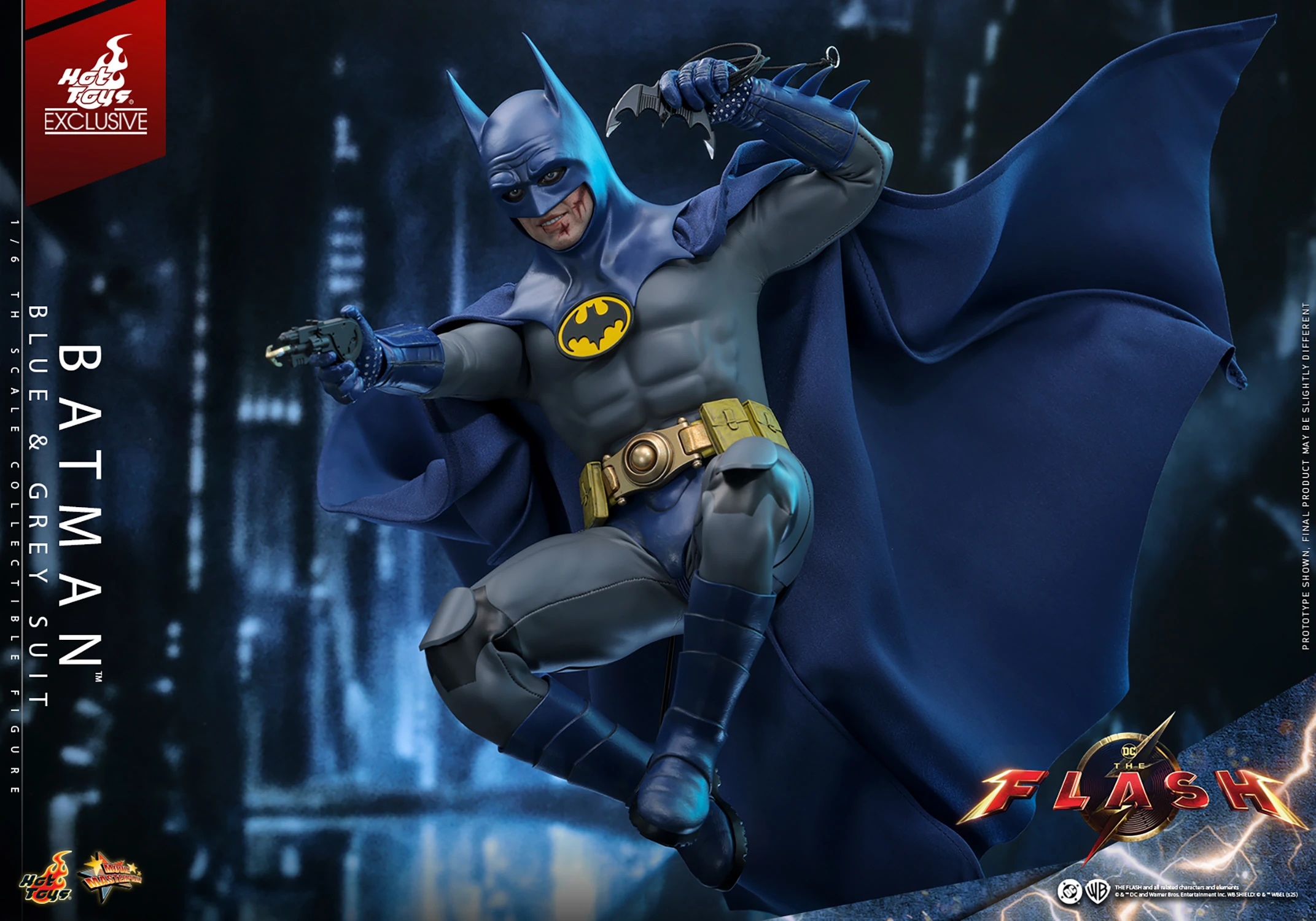 Batman (Blue and Grey Suit) par Hot Toys - MMS834 - figurine 1/6 The Flash de 30 cm