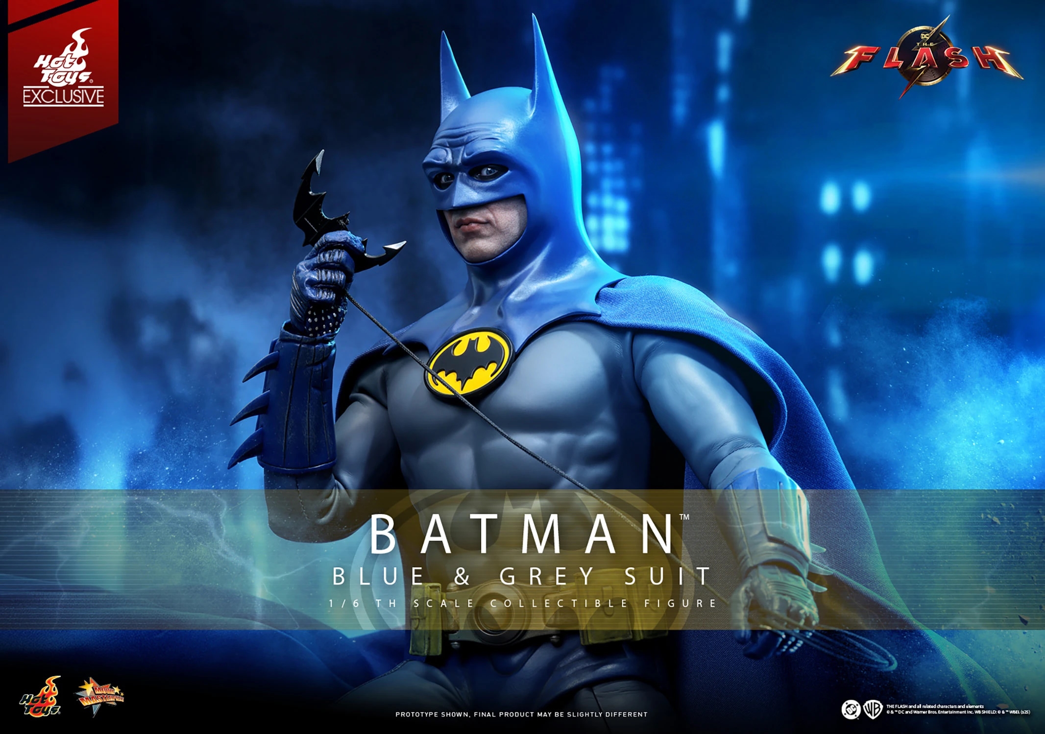 Batman (Blue and Grey Suit) by Hot Toys - MMS834 - The Flash 1/6 scale action figure