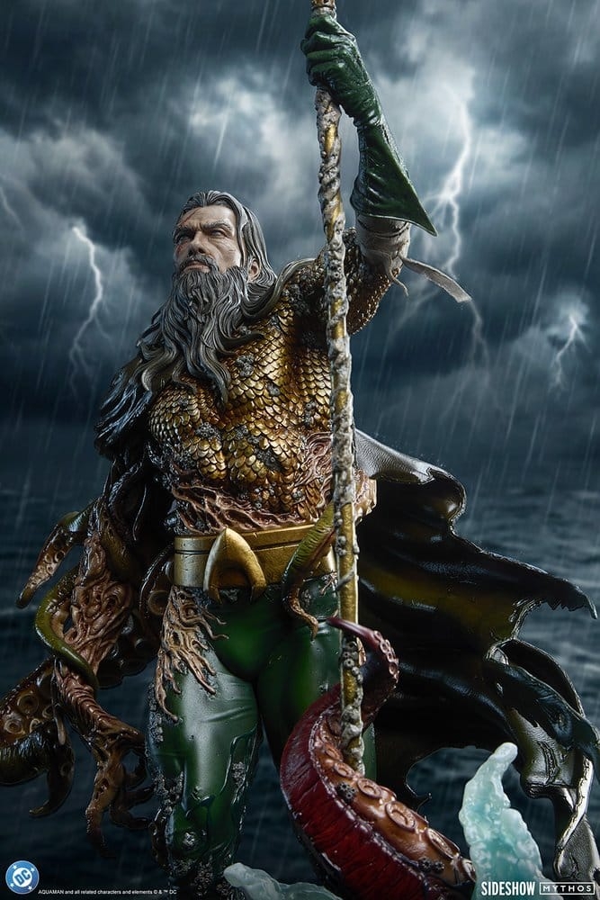 Aquaman (Lord Of The Deep) Premium Format by Sideshow Collectibles - DC Comics 1/4 scale statue