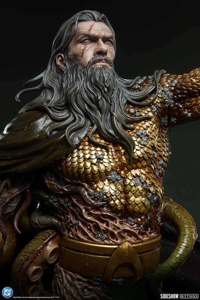 Aquaman (Lord Of The Deep) Premium Format by Sideshow Collectibles - DC Comics 1/4 scale statue
