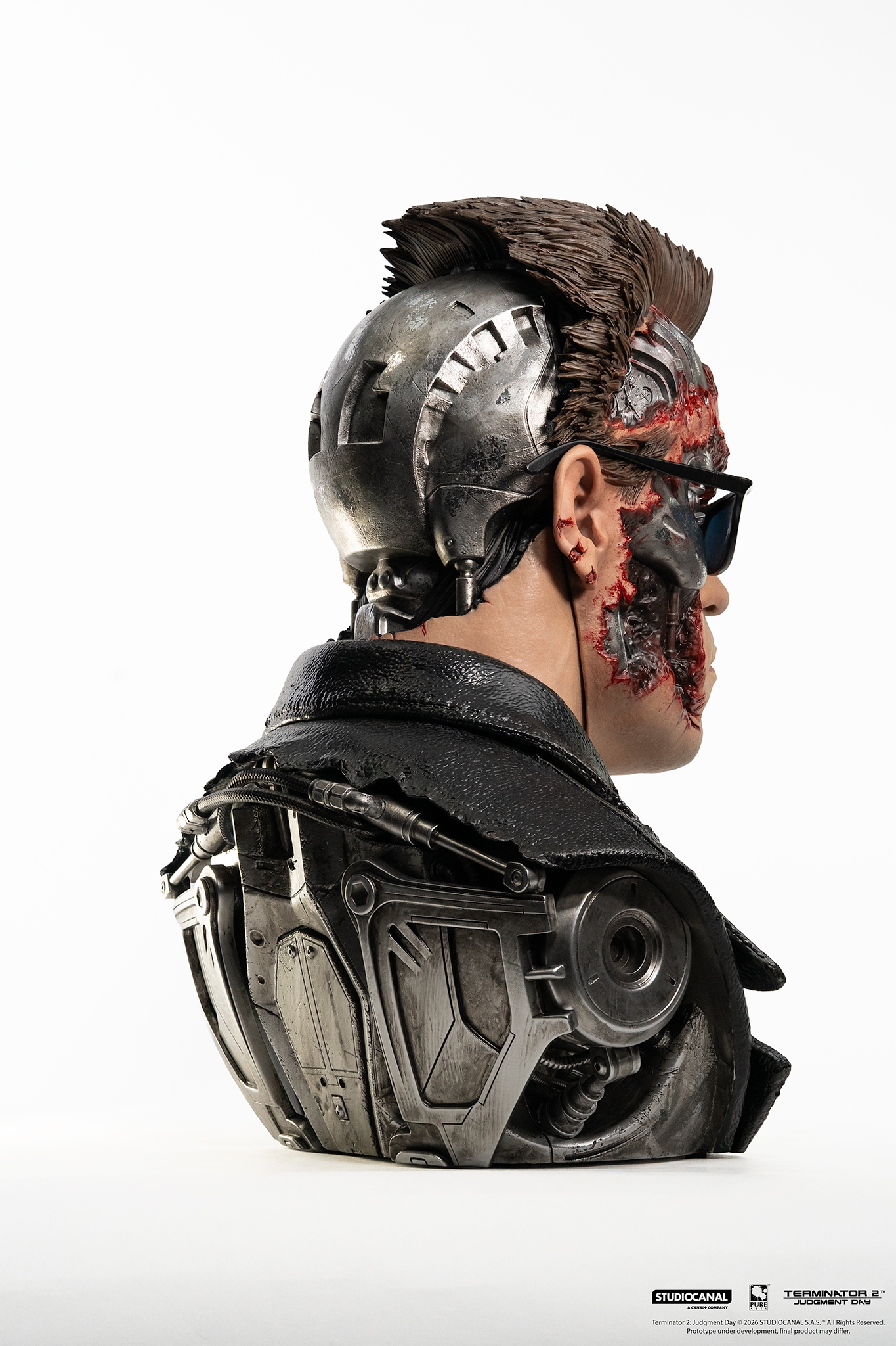T-800 Model 101 by Pure Arts Battle Damaged - Terminator 2 1/1 scale bust