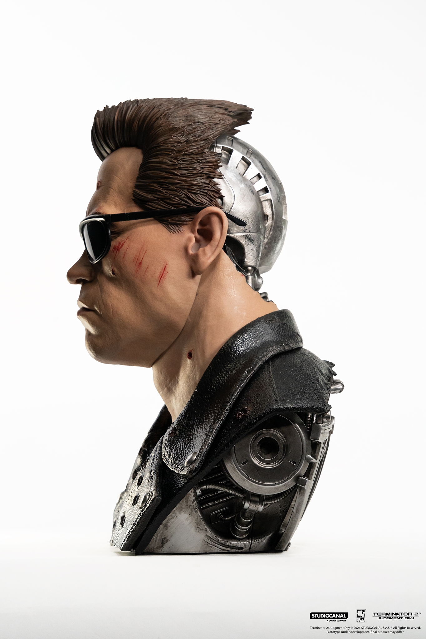 T-800 Model 101 van Pure Arts Battle Damaged - Terminator 2 1/1 schaal bust