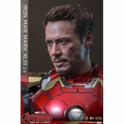 Iron Man Mark XLIII (2.0) collector van Hot Toys - MMS865D80 - Avengers : Age Of Ultron 1/6 schaal actiefiguur