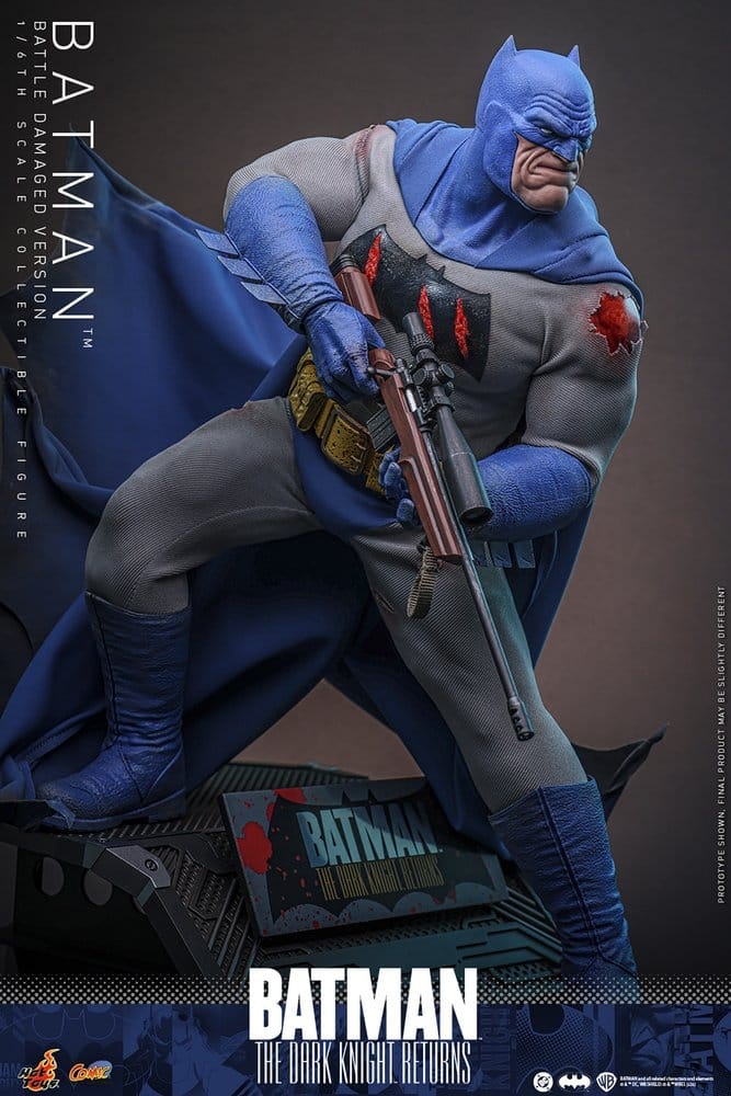Batman (Battle Damaged version) par Hot Toys - CMS031 - figurine 1/6 The Dark Knight Returns de 32 cm