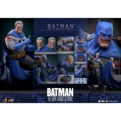 Batman (Battle Damaged version) by Hot Toys - CMS031 - The Dark Knight Returns 1/6 scale action figure
