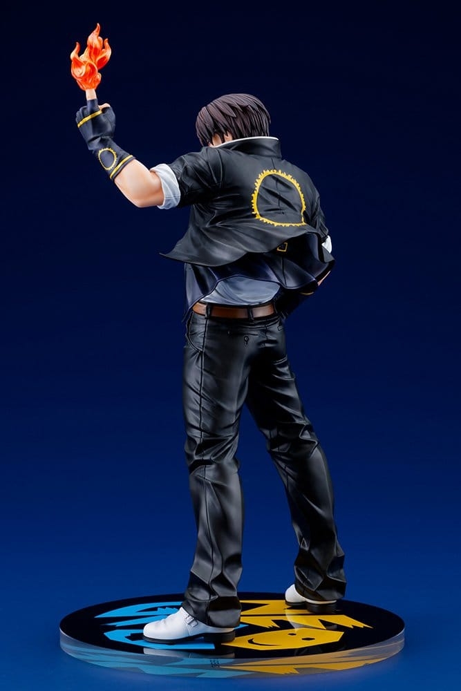 Kyo Kusanagi van Kotobukiya - The King Of Fighters '98 1/8 schaal figuur
