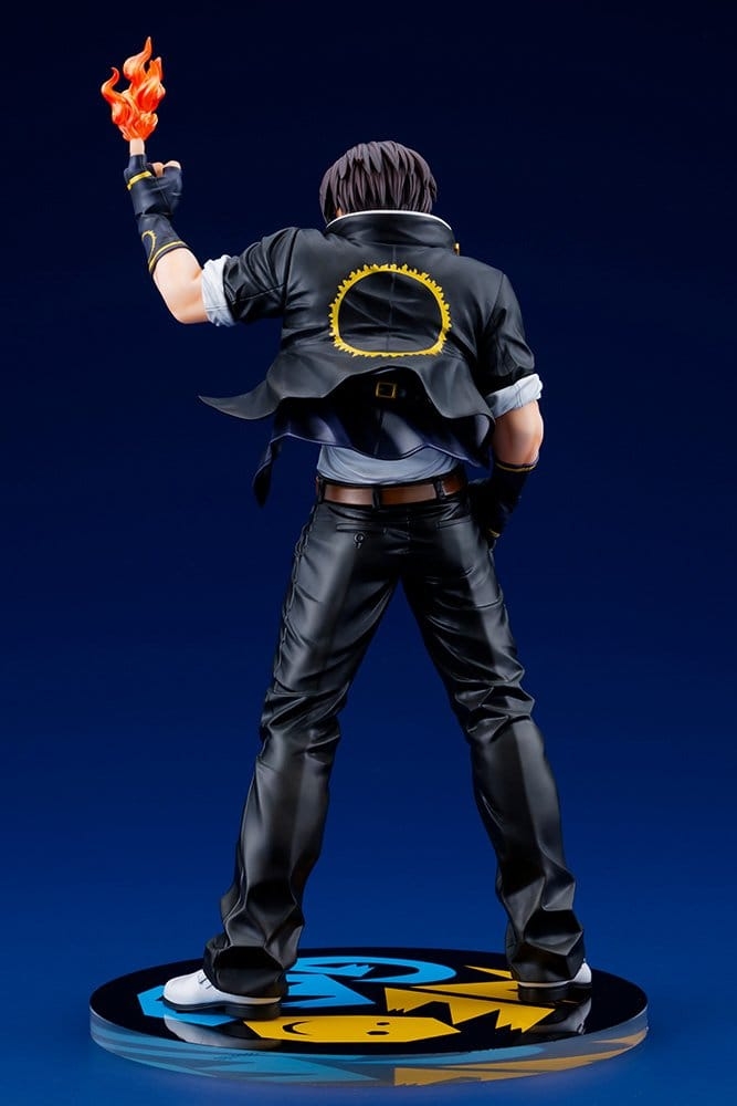 Kyo Kusanagi van Kotobukiya - The King Of Fighters '98 1/8 schaal figuur