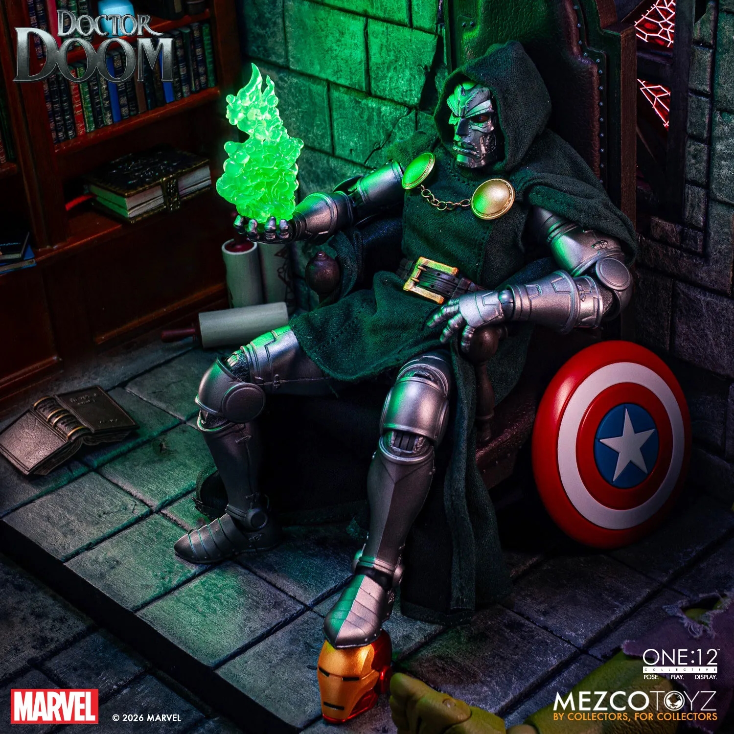 Doctor Doom One:12 par Mezco - figurine 1/12 Marvel de 17 cm