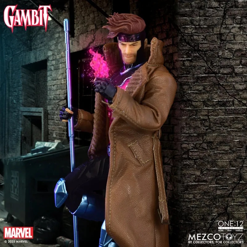 Gambit One:12 by Mezco - X-Men 1/12 scale action figure
