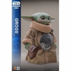 Grogu di Hot Toys - LMS016 - Star Wars: The Mandalorian e Grogu in scala 1/1 action figure