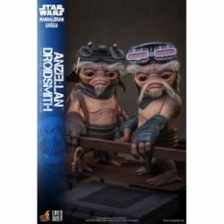 Anzellan Droidsmith di Hot Toys - LMS017 - Star Wars: The Mandalorian e Grogu in scala 1/1 action figure