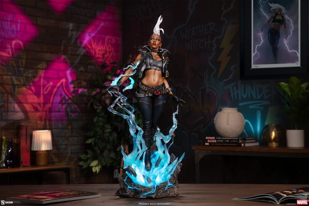 Storm Premium Format by Sideshow Collectibles - X-Men 1/4 scale statue