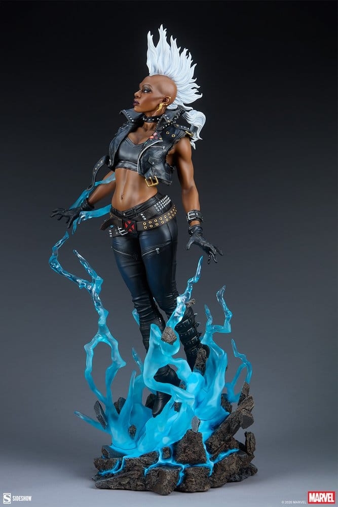 Storm Premium Format by Sideshow Collectibles - X-Men 1/4 scale statue