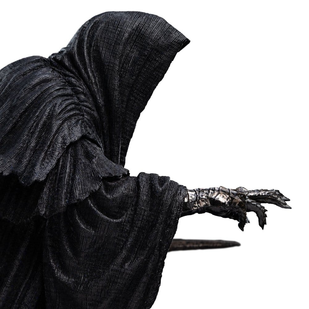 Ringwraith (at the Prancing Pony) van Weta - The Lord Of The Rings 18 cm figuur