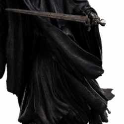 Ringwraith (al Prancing Pony) di Weta - The Lord Of The Rings figura di 18 cm
