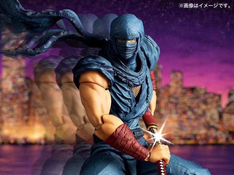 Ryu Hayabusa (Ninja version) Revoltech Amazing Yamaguchi van Kaiyodo - Ninja Gaiden 17 cm actiefiguur