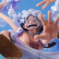 Monkey D Luffy (Gear 5) Portrait of Pirates POP Evolutionary History par Megahouse - figurine One Piece de 26 cm