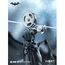 Batman (Battle Damaged) par Inart - figurine 1/12 Arkham Origins de 18 cm