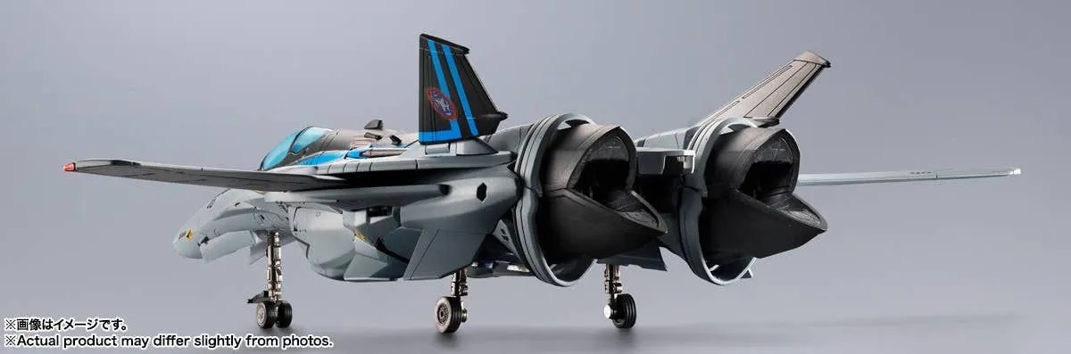 VF-25 Messiah Valkyrie DX Chogokin van Bandai Tamashii Nations Top Gun Maverick version - Macross 25 cm actiefiguur