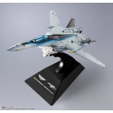 VF-25 Messiah Valkyrie DX Chogokin Top Gun Maverick par Bandai Tamashii Nations - figurine Macross de 25 cm