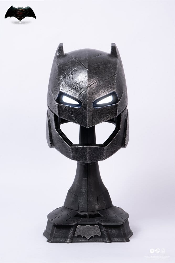 Armored Batman Helmet van Pure Arts - Batman V Superman: Dawn Of Justice 1/1 schaal helm