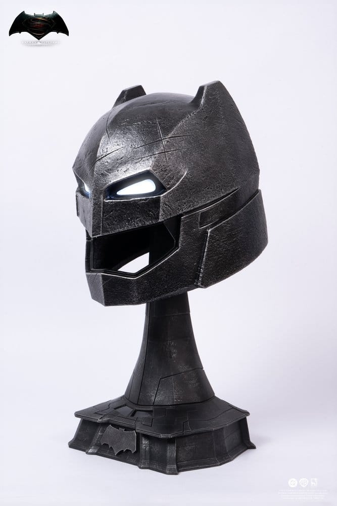 Armored Batman Helmet par Pure Arts - casque 1/1 Batman V Superman: Dawn Of Justice de 50 cm