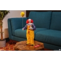 Pennywise Sixth Scale di Sideshow Collectibles - It (1990) in scala 1/6 action figure