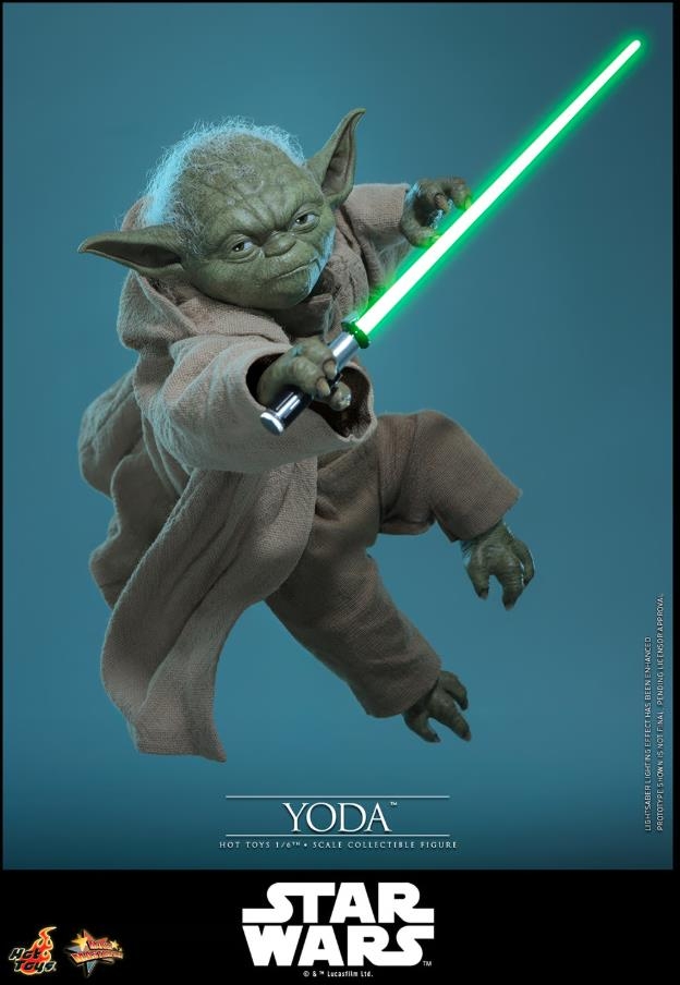 Yoda par Hot Toys - MMS878 - figurine 1/6 Star Wars Episode III: Revenge of the Sith de 14 cm
